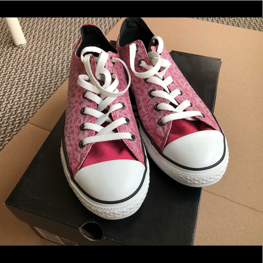 VINTAGE/LIMITED EDITION PINK GLIMMER CONVERSE